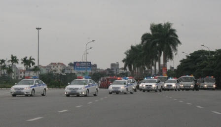 Công an Hà Nội chống bạo loạn, khủng bố và giải cứu con tin